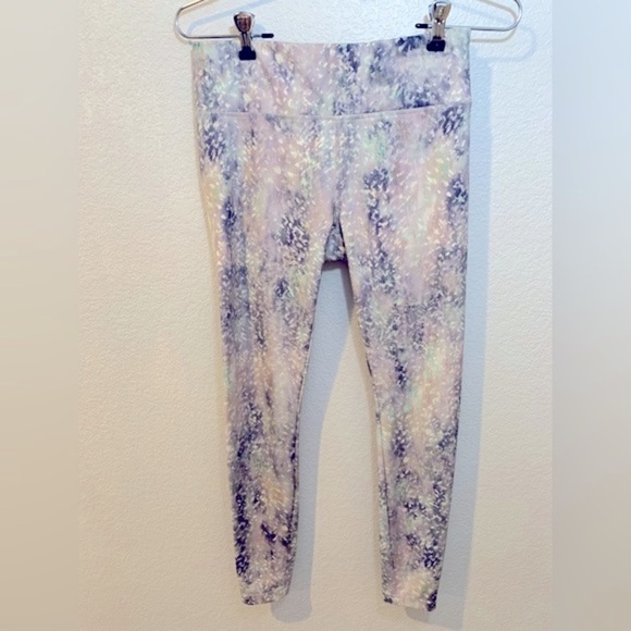 D11.4 Jockey Sport® Prism Print Leggings • Jockey Sport - Picture 2 of 6